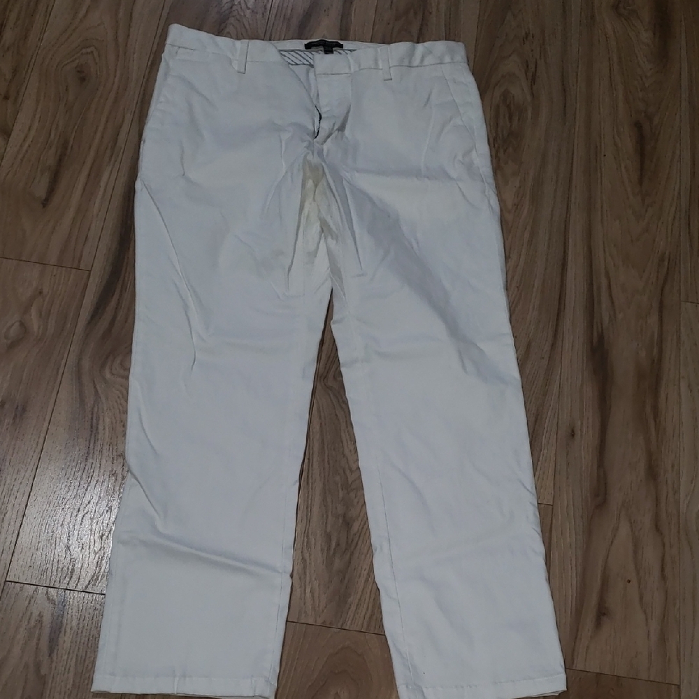 Banana Republic Men's Cream Chinos